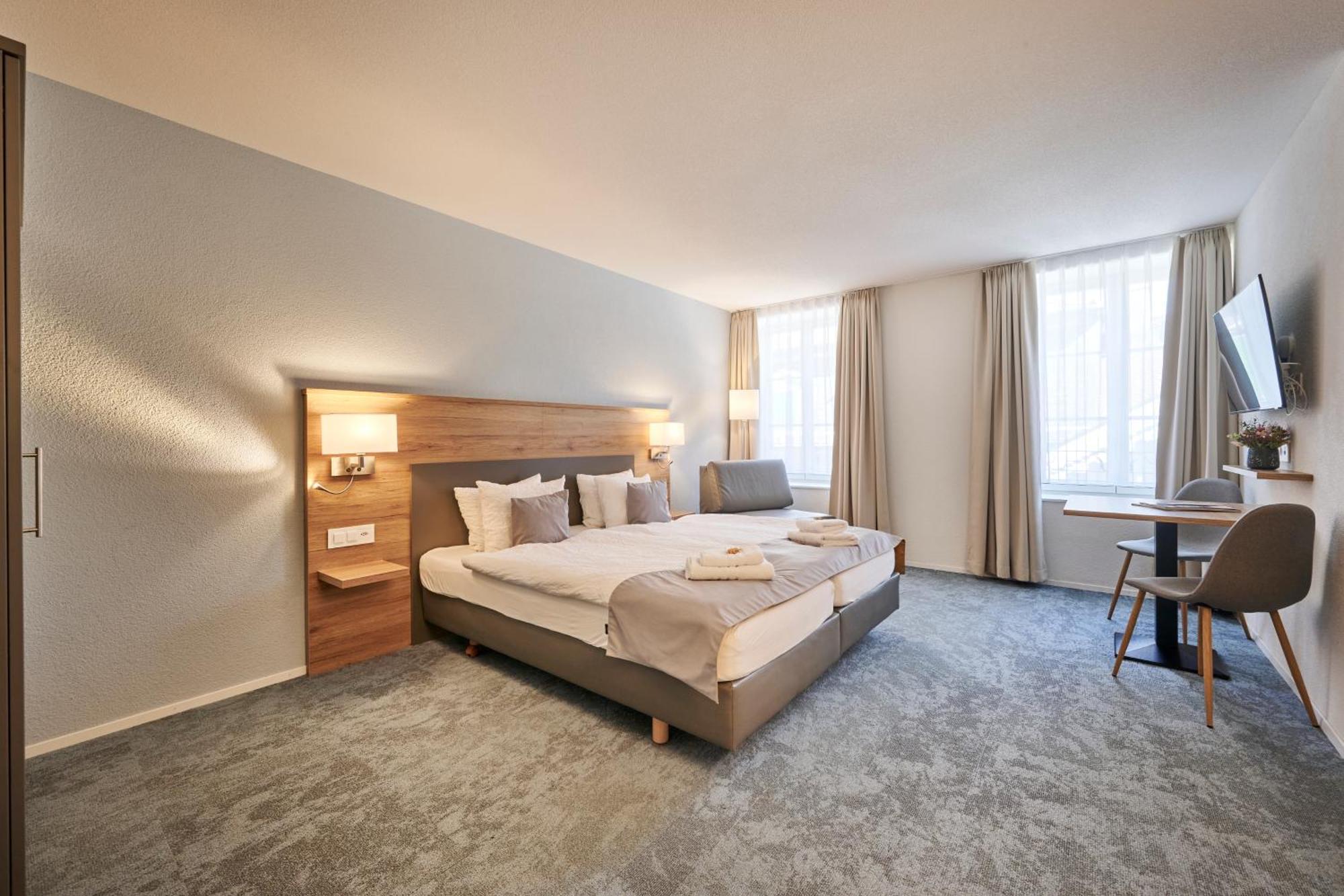 Aparthotel Krone - Self Check-In Unterseen Kültér fotó