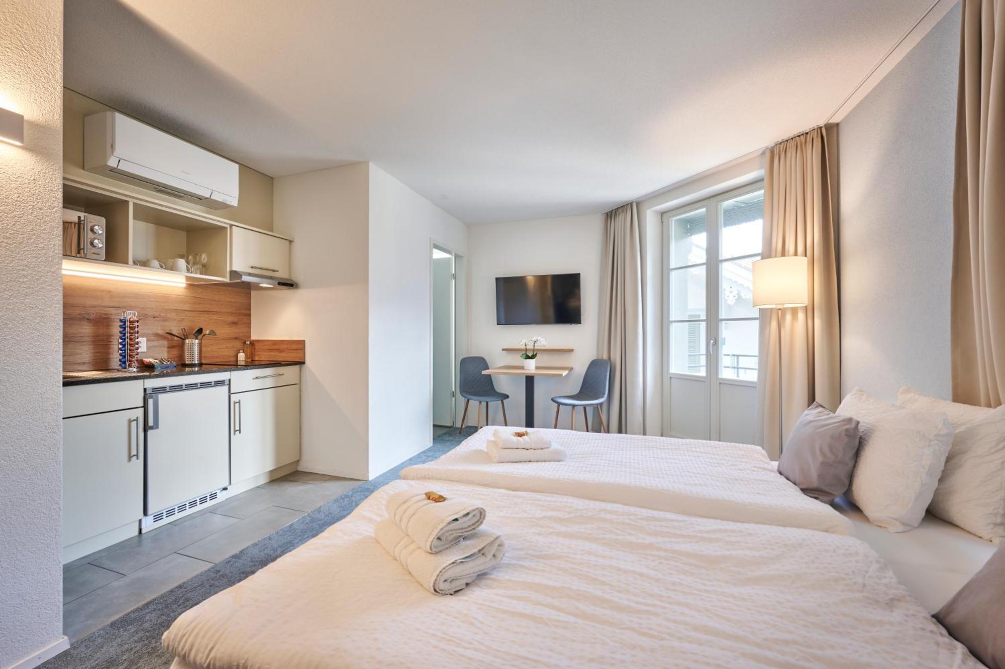 Aparthotel Krone - Self Check-In Unterseen Kültér fotó