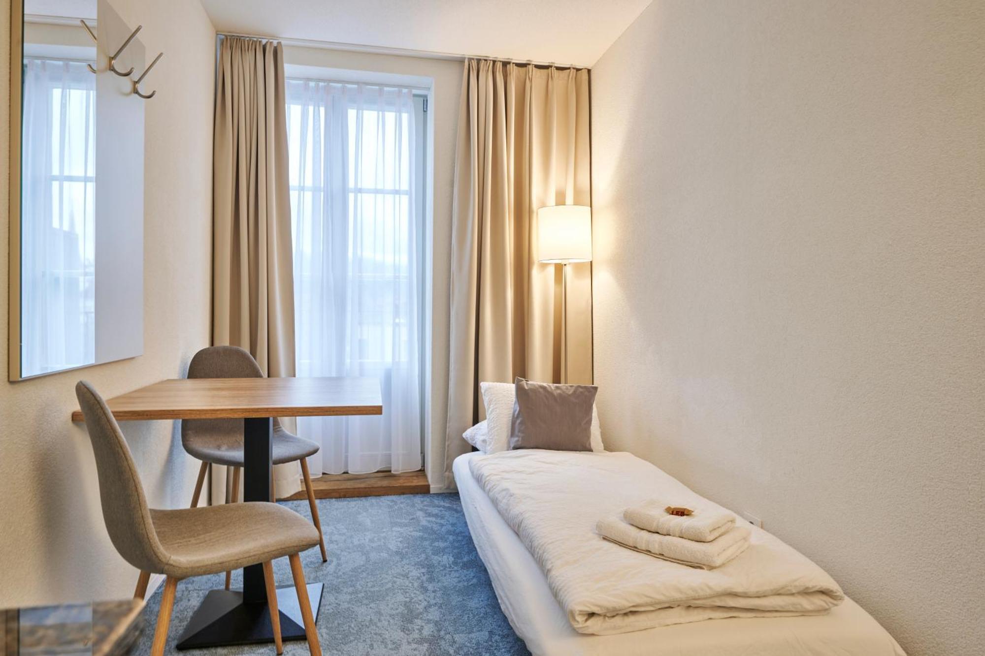 Aparthotel Krone - Self Check-In Unterseen Kültér fotó