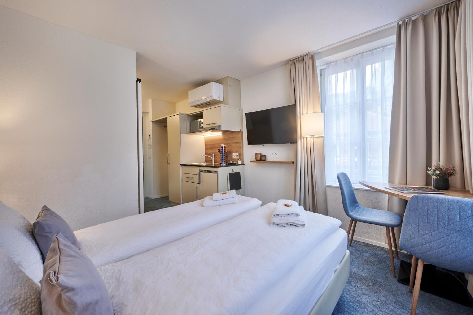 Aparthotel Krone - Self Check-In Unterseen Kültér fotó